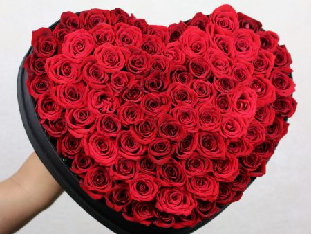 100 Red Roses Extravagant Heart Box For Sale