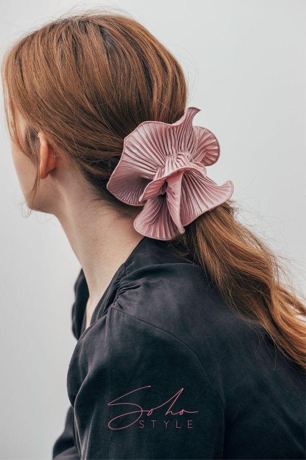 Pleat-lined ponytail scrunchy Supply