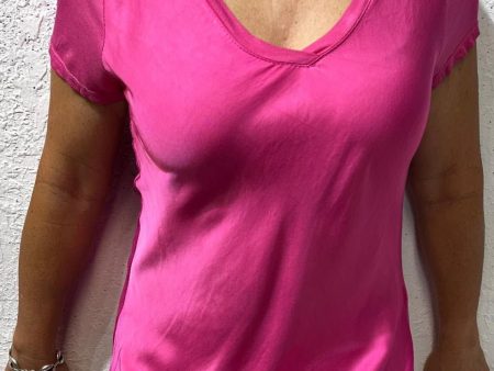 Added Touch  Select  Short Sleeve V-Neck -Fuchsia For Sale