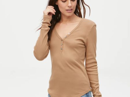 Michael Stars Tan V-Neck Long Sleeve Tee with Buttons For Sale